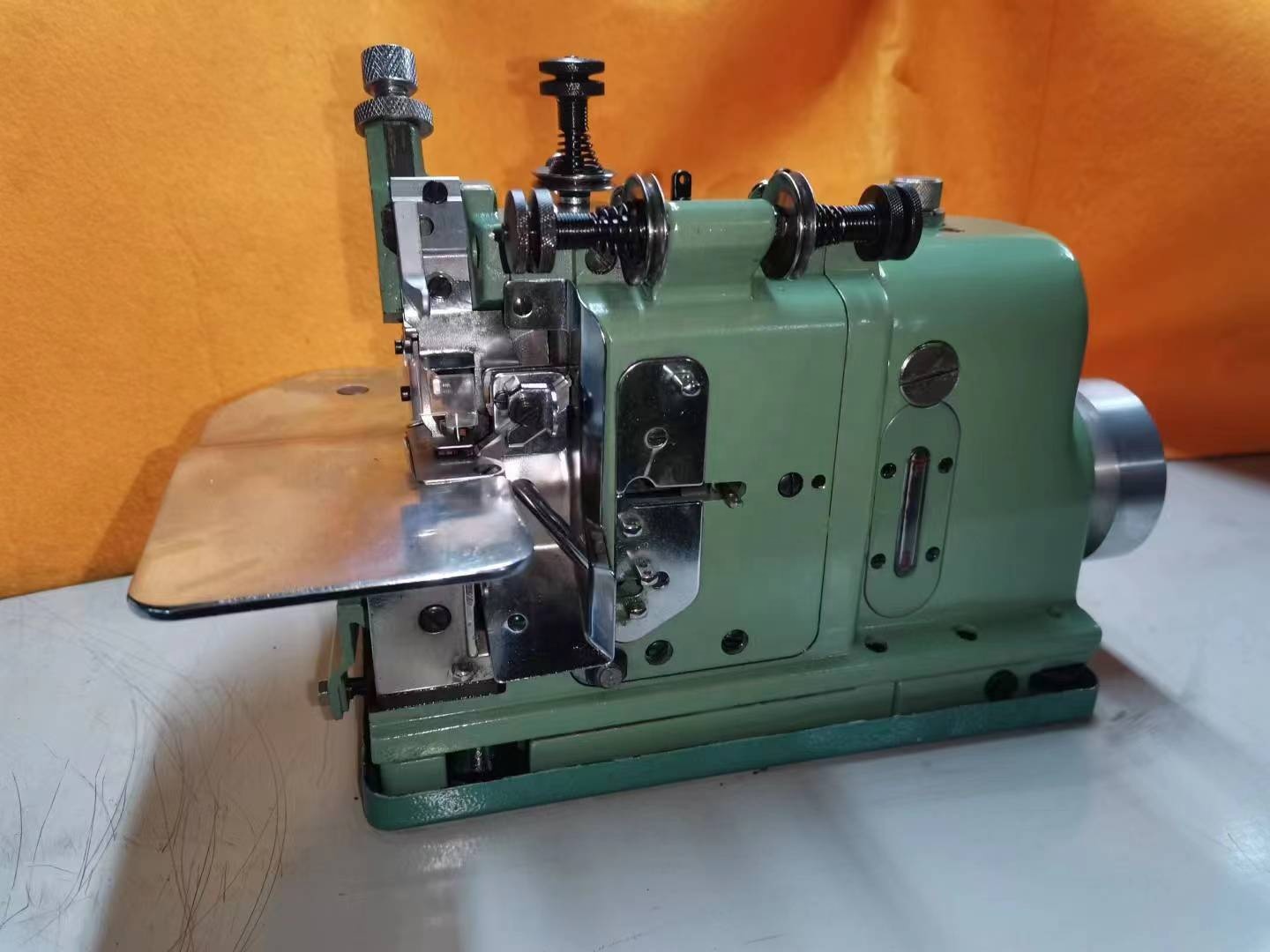 Cena przemysłowej maszyny do s – Sewing Industry recenzja i cena